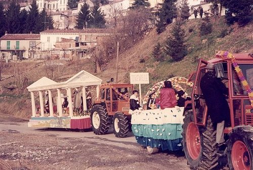 CARNEVALE 1982 - Tema: La Fonte Solforosa di Treville