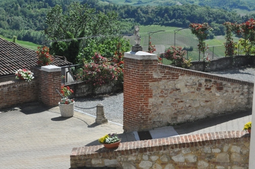 Il dehor delle rose ristrutturato (2016)