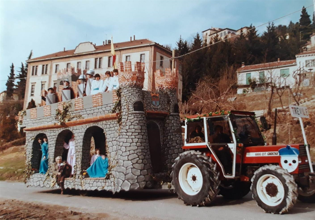 Carnevale 1984 - il Castello di Treville