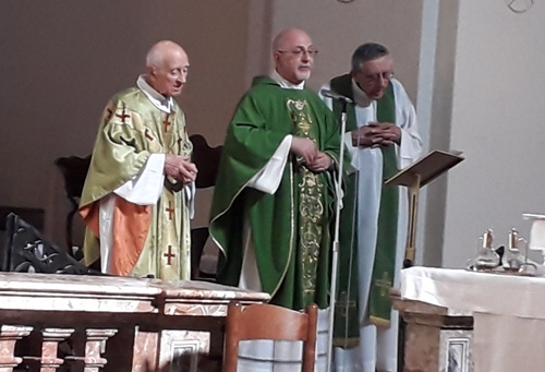 Il 22 luglio, alle ore 17 Don Franco celebra la sua ultima SS Messa da Prevosto di Treville,

dopo 62 anni di parrocchia trevillese, prima della giusta pensione.